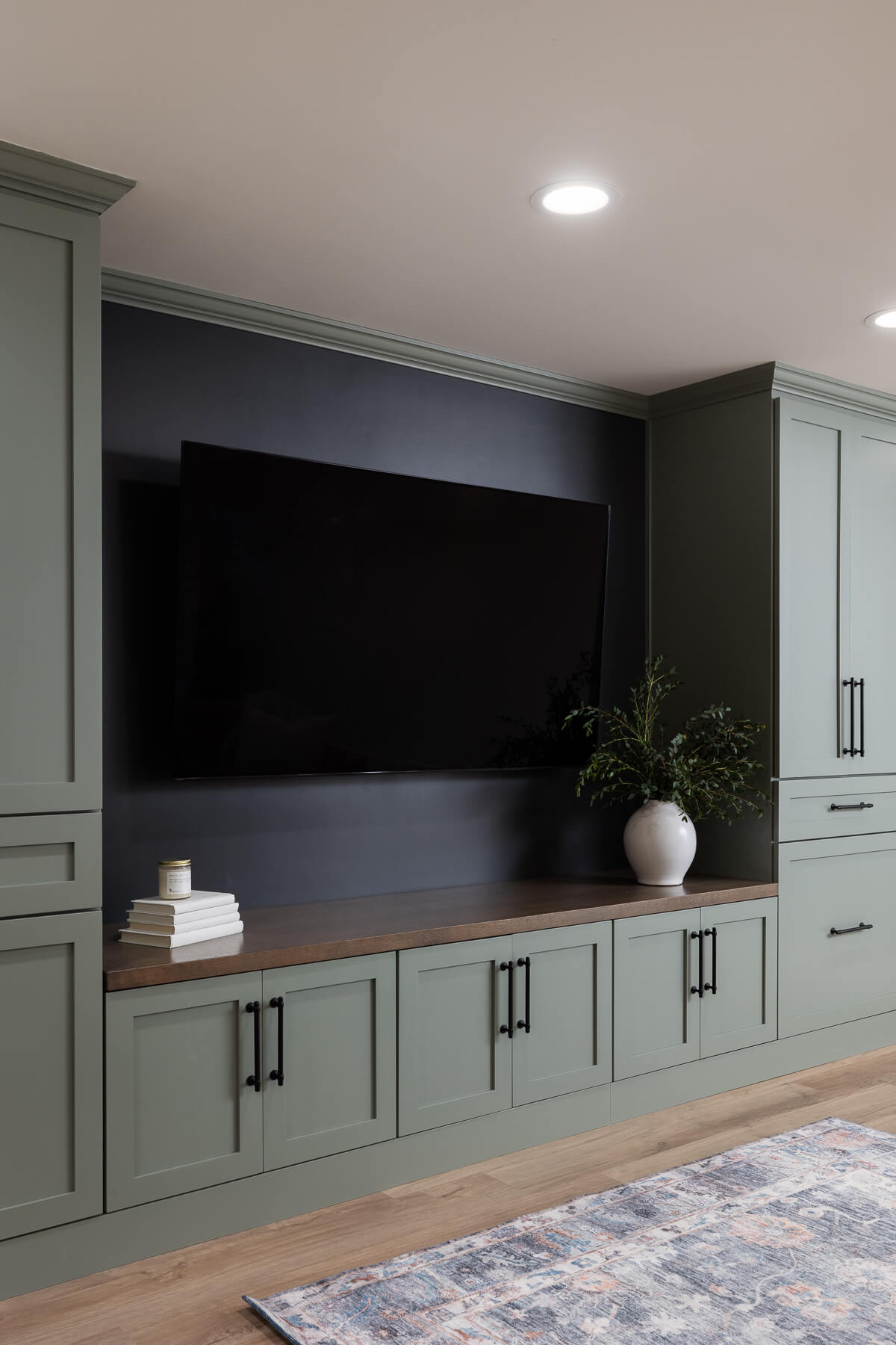 008 8316 Salford Way Internet